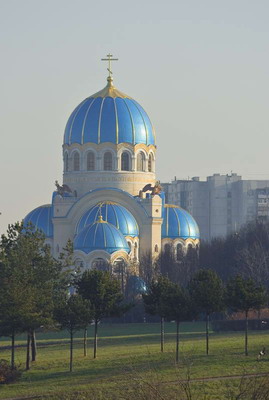Город Москва, пейзаж, храм Живоначальной Троицы в Борисове, осень